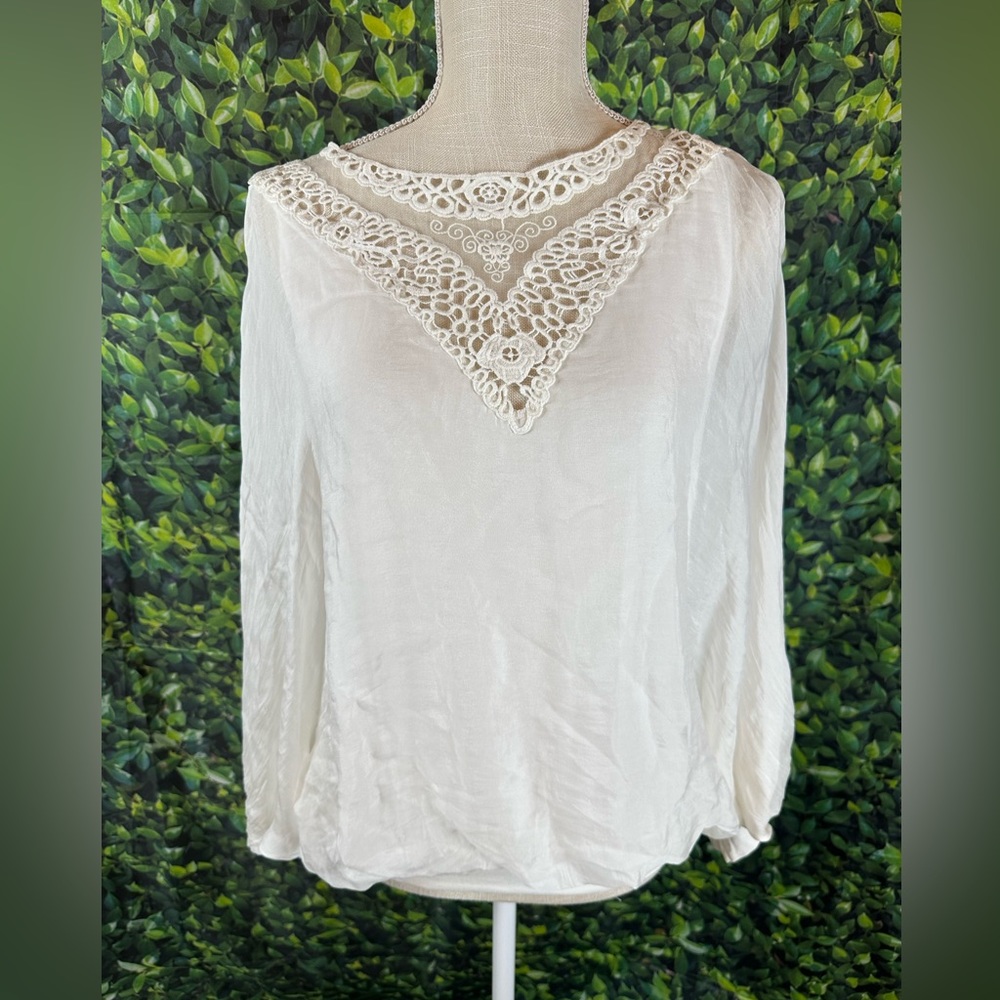 Carla Conti Ivory Sheer Chiffon Too Billowy Sleeves Women’s L Light Airy